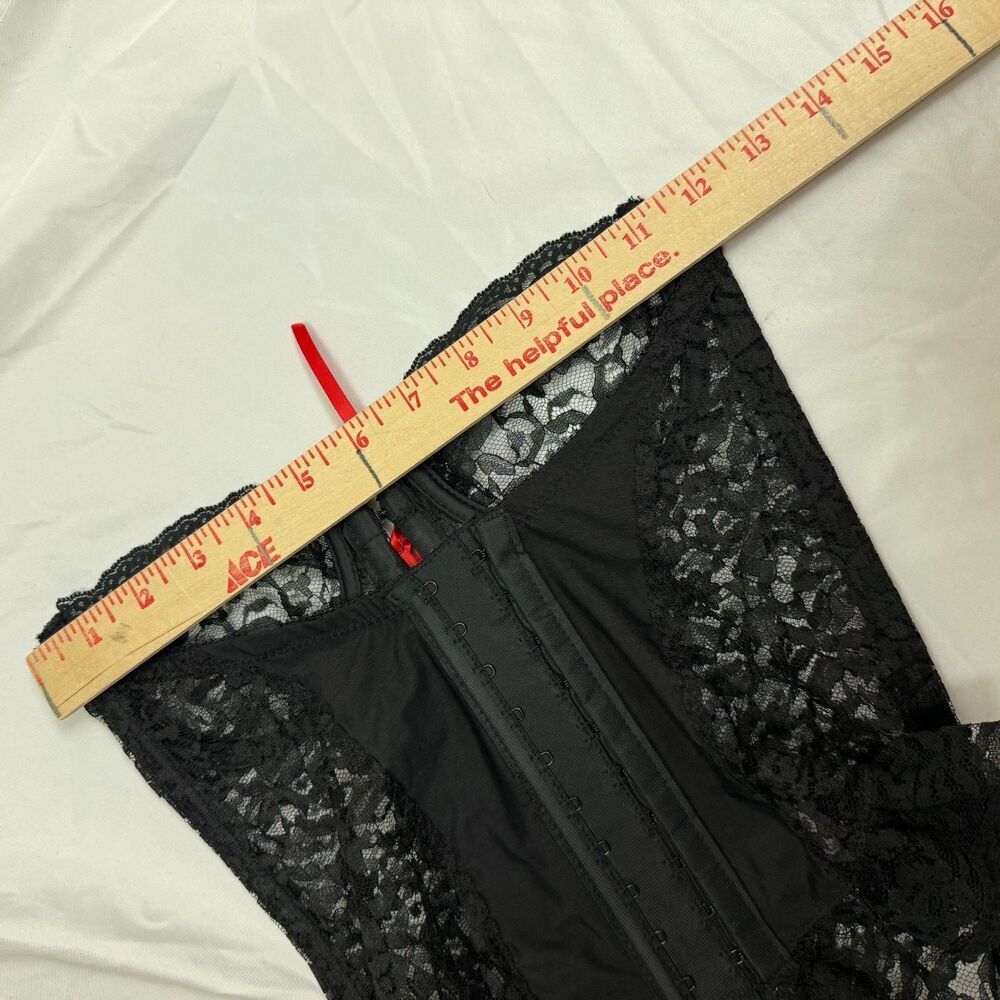 Vintage Jezebel Renee of Hollywood Corset Bra Whimsigoth Black Lace Up Size 32B - Picture 8 of 11